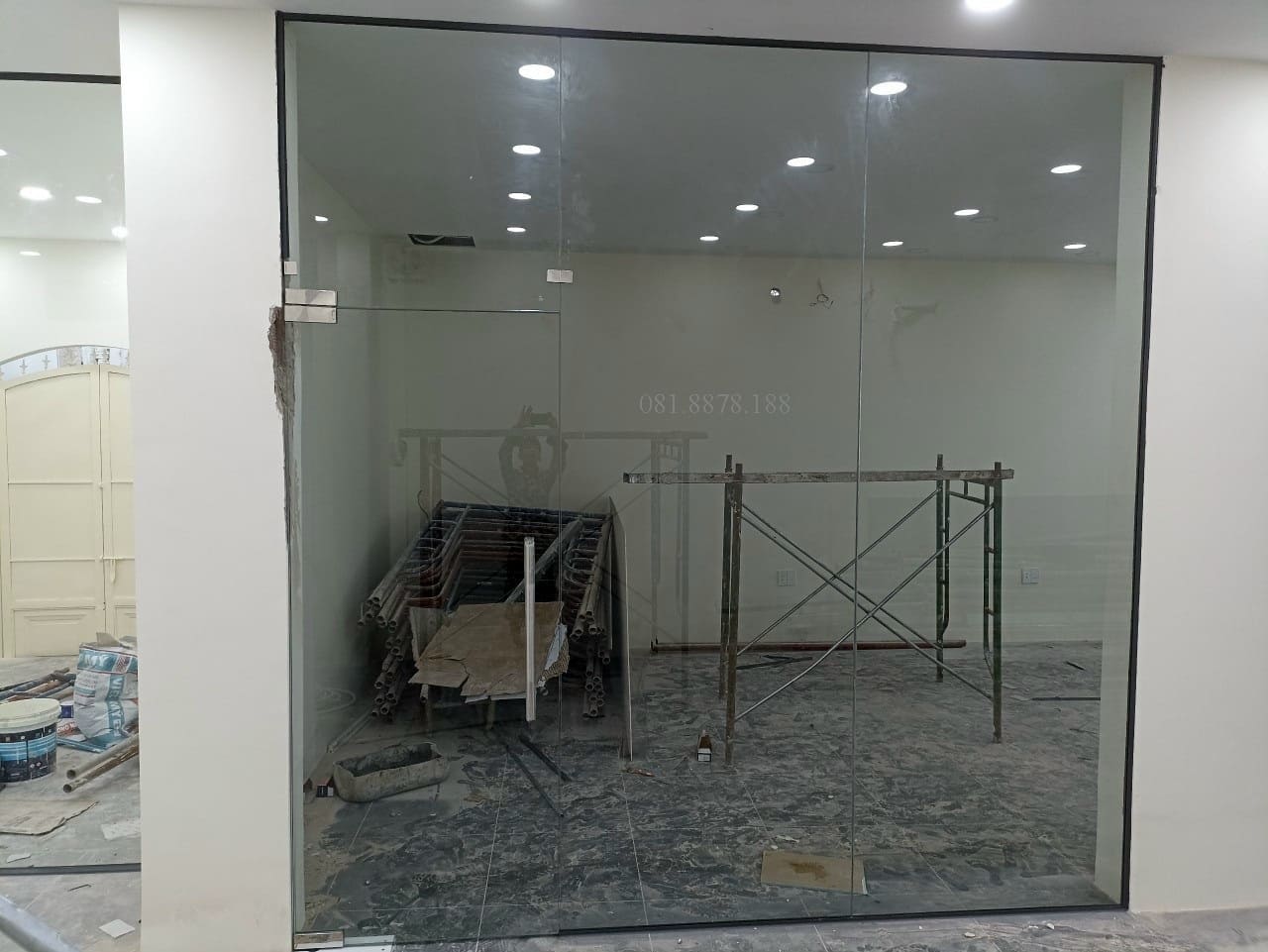 cửa kính cường lực 1 cánh