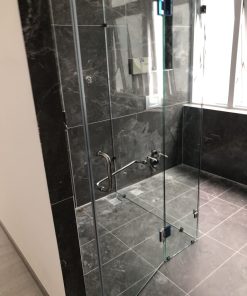 Phòng tắm kính cường lực