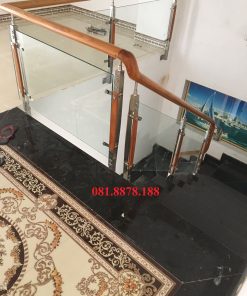Cầu thang kính tay vịn hạt xoài 2