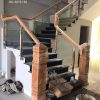 Cầu thang kính trụ dài đẹp nhất