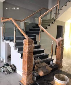 Cầu thang kính trụ dài đẹp nhất