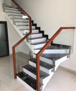 Cầu thang kính trụ lửng inox 304
