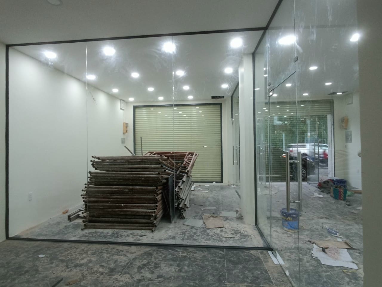 Cửa kính cường lực