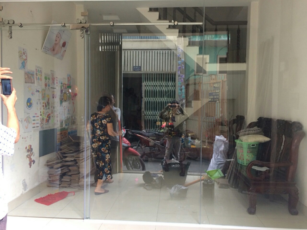 Cửa lùa đôi phi 25 1 cánh