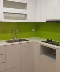 Kính màu ốp bếp màu xanh non