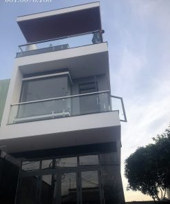 Lan can kính trụ hộp