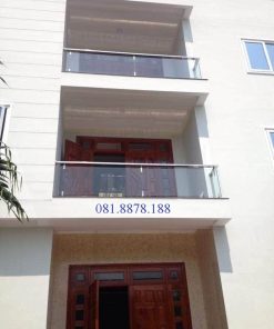 Lan can kính trụ lửng đặc