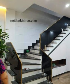 Cầu thang kính trụ ngàm