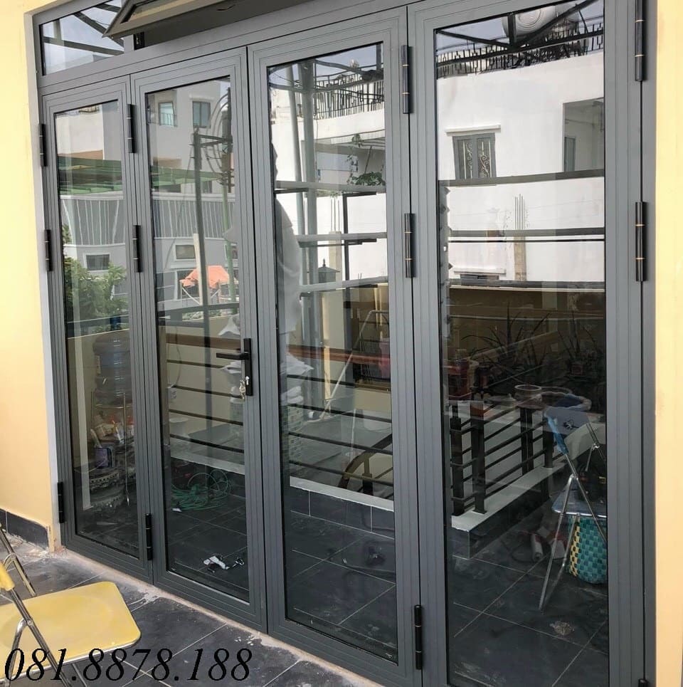 Cửa xingfa 4 cánh sử dụng bản lề 4D