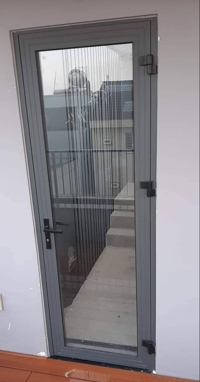 Cửa xingfa 1 cánh mở quay